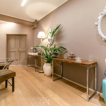 051 Boutique 2* Bologna
