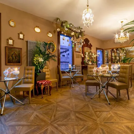 051 Boutique Bed & Breakfast 2*